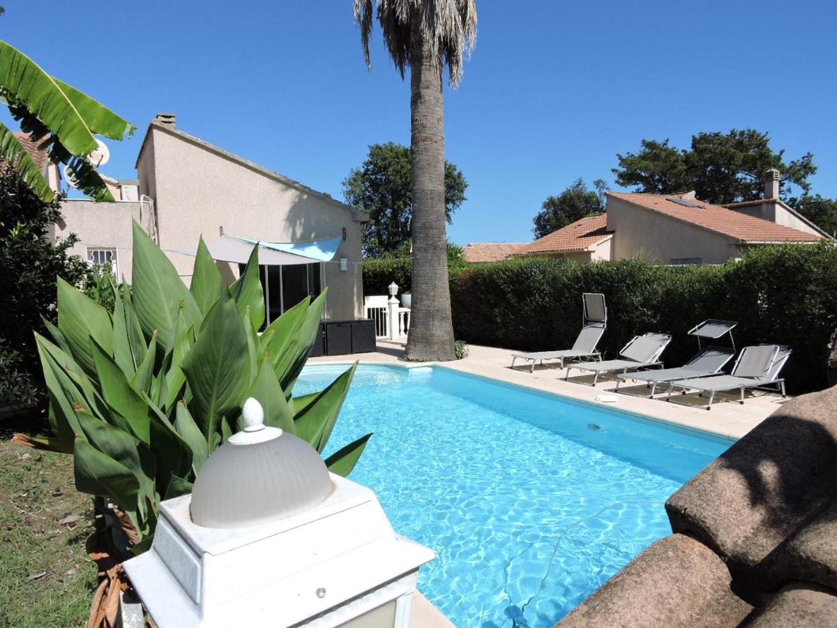 Villa Tous Conforts Avec Piscine Privee Et Acces Plage เซวิออน ภายนอก รูปภาพ