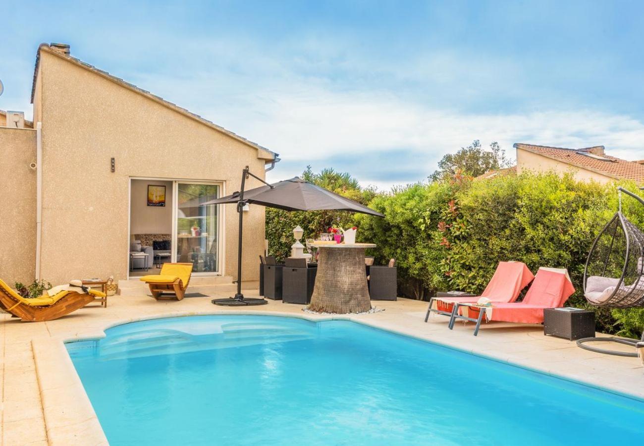 Villa Tous Conforts Avec Piscine Privee Et Acces Plage เซวิออน ภายนอก รูปภาพ