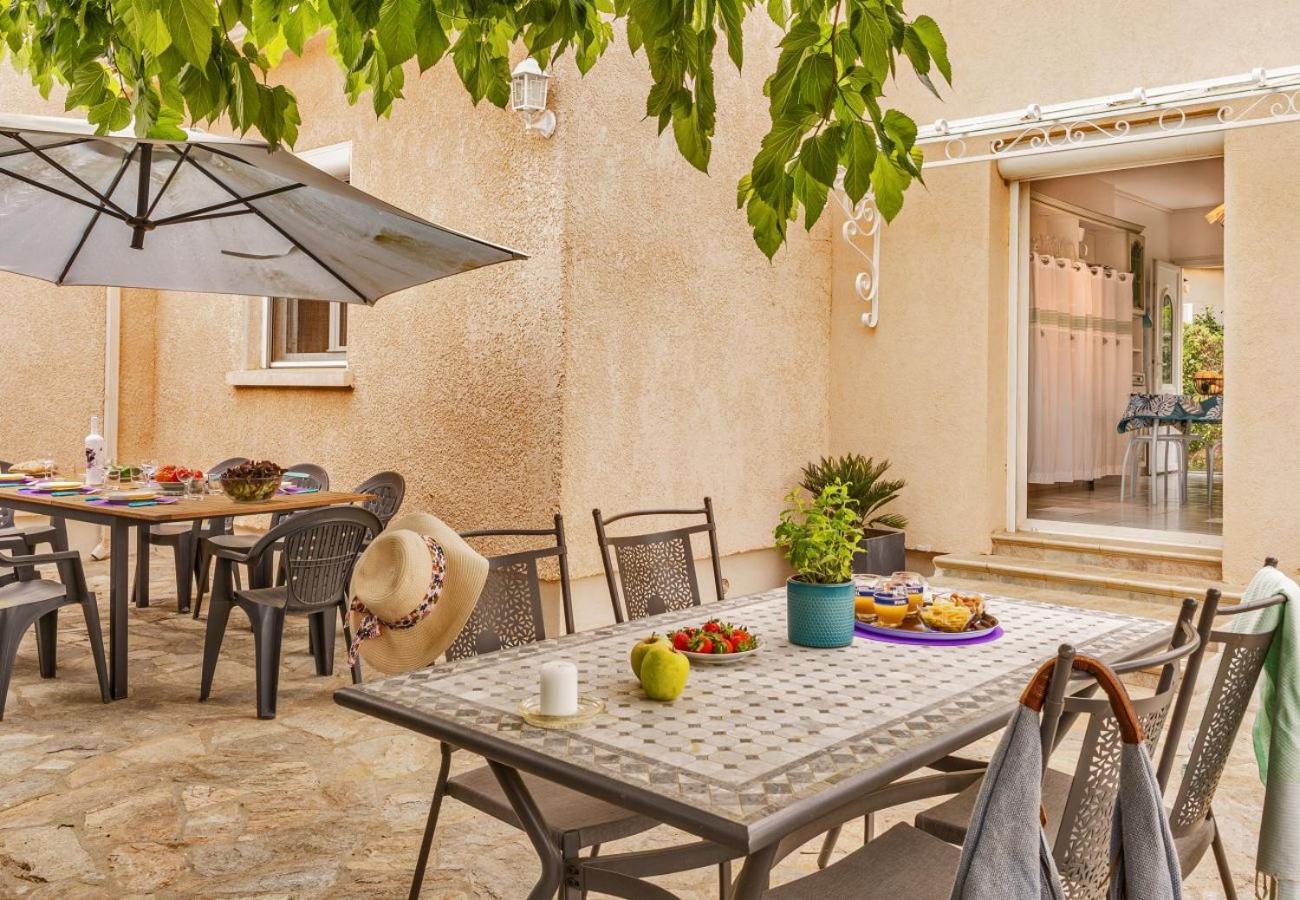 Villa Tous Conforts Avec Piscine Privee Et Acces Plage เซวิออน ภายนอก รูปภาพ